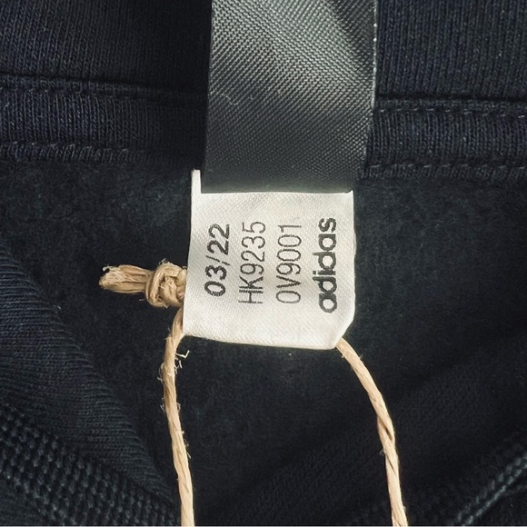 Adidas Women's Badge of Sport Two-Tone Graphic Black Fleece Hoodie Size XS - Picture 8 of 9